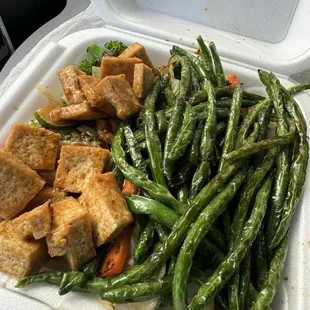 1/2 green beans 1/2 garlic tofu- yummy