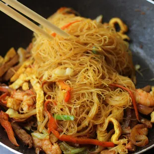 House special pantic. Chicken pantic .or pork . Shrimp .  Singapore pantic you can choise any kind