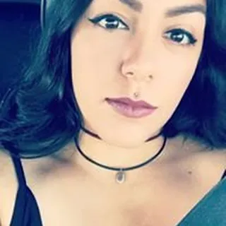 Ana C.