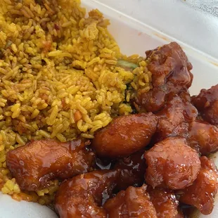 General Tso&apos;s Chicken and Plain Fried Rice