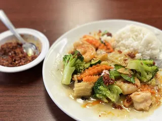 Moo Goo Chinese Restaurant