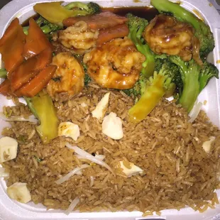 Shrimp &amp; Broccoli with chicken fried rice