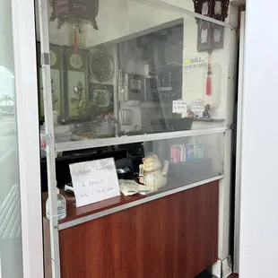 2 hour wait "cuz there is only one cook"... we'll, get some help please!!! We love your food!!