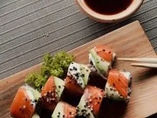 Cuisine Thai and Sushi