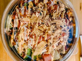 Poke House & Tea Bar