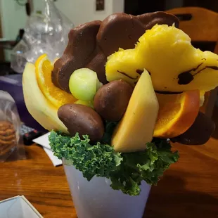 Fruit basket with no balloon or card.