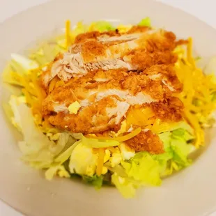 Fried chicken salad w/tomatoes or without.