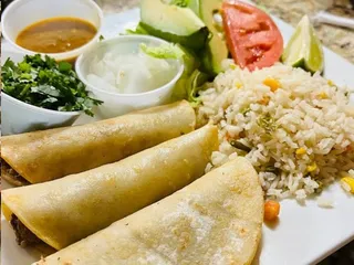 Garcia’s Grill & Cantina