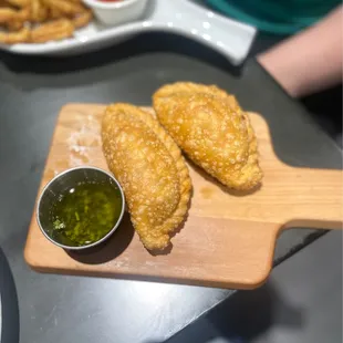 Braised beef empanadas - delicious