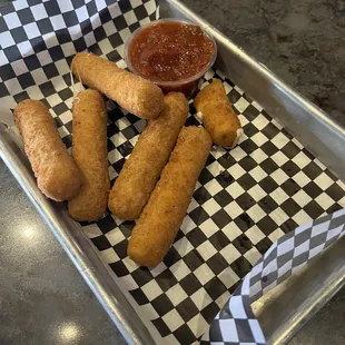 Mozzarella sticks
