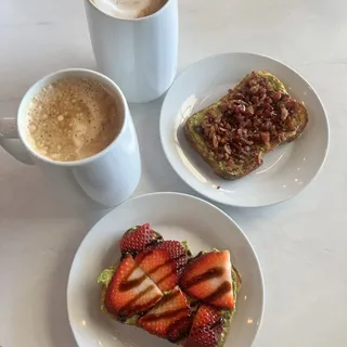 Avocado Toast Strawberry Balsamic