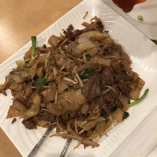 Beef Flat Noodles