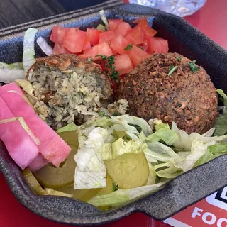 2 Falafel