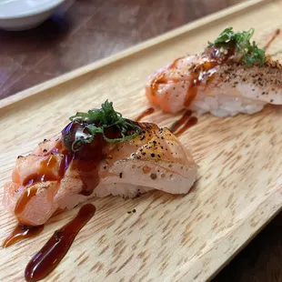 Seared Maguro Nigiri *