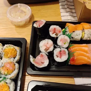 Spicy Salmon Maki *(G)