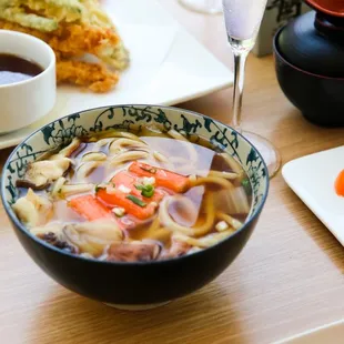 noodles, noodle dish, ramen and noodles, ramen, noodle soup, food