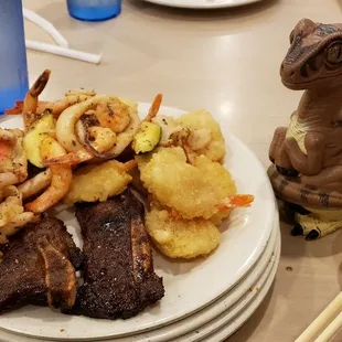 Bob the Raptor says "Sea prey at dinner is amazing!"