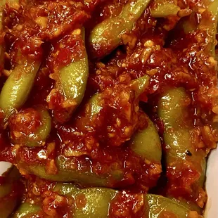 Spicy Garlic Edamame