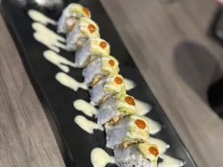 Love Paradise Sushi