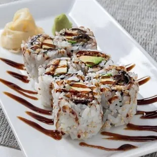 eel &amp;avocado roll