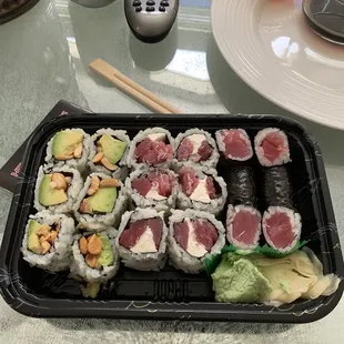Avocado Peanut Avocado Roll Tuna Roll Any 2 Rolls Lunch Special