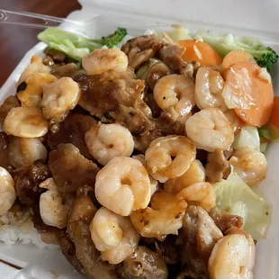 Teriyaki Chicken and Shrimp extra Veggies