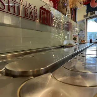 Waiting for sushi...