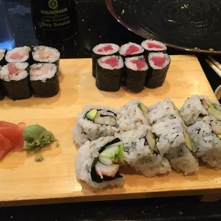 Yellowtail, tuna, and California roll platter