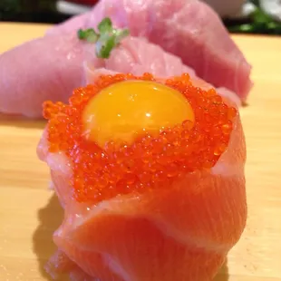 Sunrise!!!! And toro on the back!!! Yummy yummy!!!