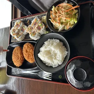 Veggie croquet, spicy tuna lunch special! Delicious! Will come back!