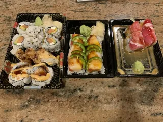 Akashi Sushi Fusion Asian Cuisine