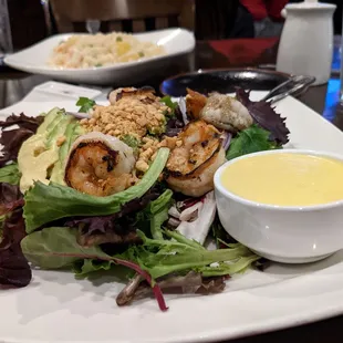 Shrimp salad with mango dressing on the side