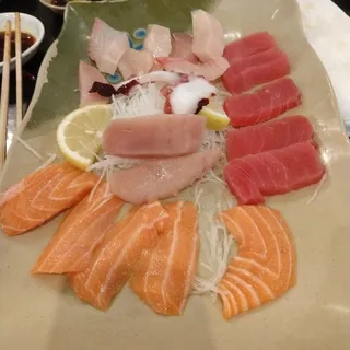 Mixed Sashimi