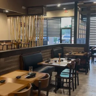 interior, ramen and noodles