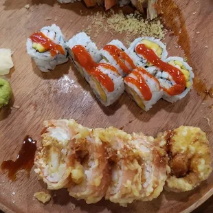 Lunch special - 3 roll (1/2 shaggy dog, mango, and 1/2 Mandy). My son ate one piece of each of the rolls before I got a picture.