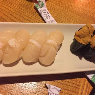 Spicy Scallop Nigiri