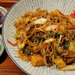 Tofu Yakisoba