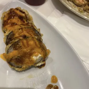 Deep fried sushi roll with crabmeat