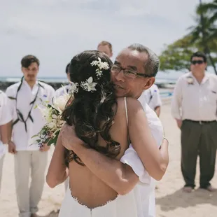 Who needs a veil when you can have flowers in your hair?
