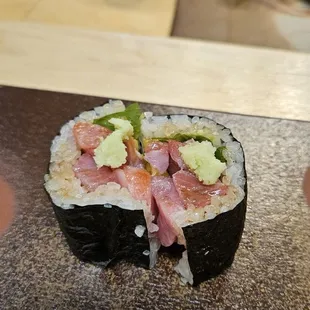 Large tuna roll instead of handrolls