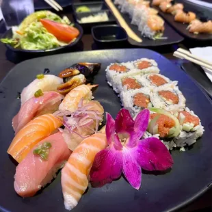 8 PCS SUSHI COMBINATION