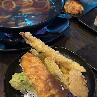 MIXED TEMPURA APPETIZER