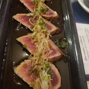 Tuna Tataki Roll