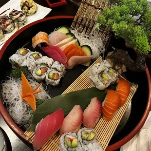 sushi, sushi and sashimi, sashimi, food