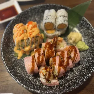 Rock-N-Roll, Baja California Roll, Crunch Spicy Scallop Roll