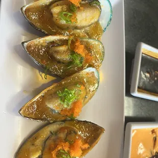 oysters and mussels, shellfish, mussels, oysters, food