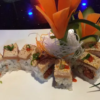 8 Pieces Spicy Tataki Roll