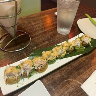 Manhattan Roll (8pcs)