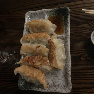 Gyoza