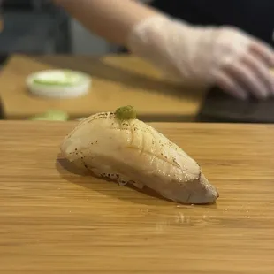 sushi, sashimi, sushi and sashimi, food